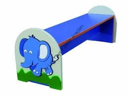 anaokulu için fil figürlü ahşap çocuk oturma bankı dekoratif sınıf mobilyası