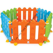 6 parçalı plastik oyun alanı çiti, anaokulu ve kreşler için çocuk güvenlik bariyeri