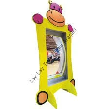 anaokulu için hipopotam figürlü sihirli boy aynası çocuk oyun aynası