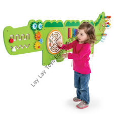 Eğlenceli Timsah Duvar Oyunu (8 Aktiviteli)