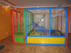 Kaydıraklı Oyun Havuzu